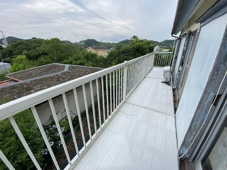 Slide 0