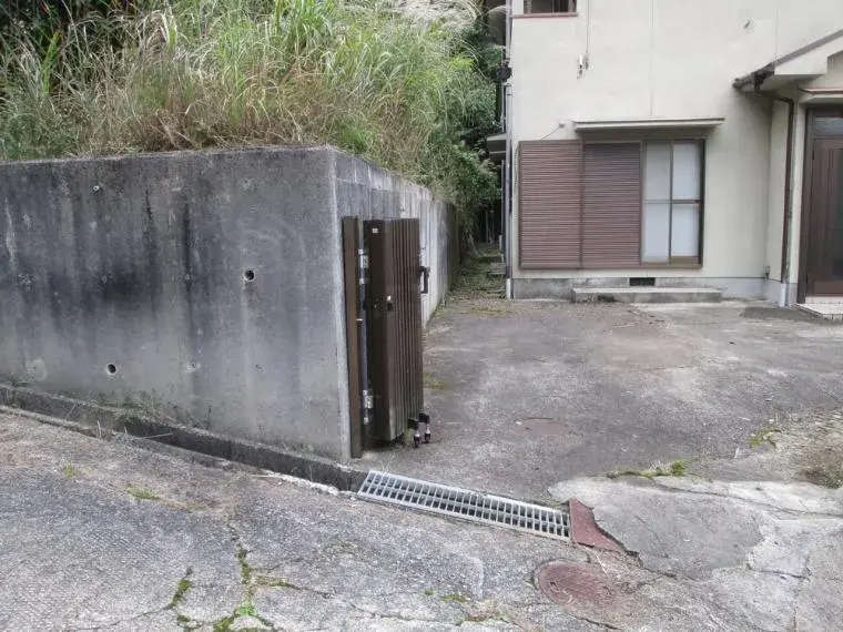 Slide 3