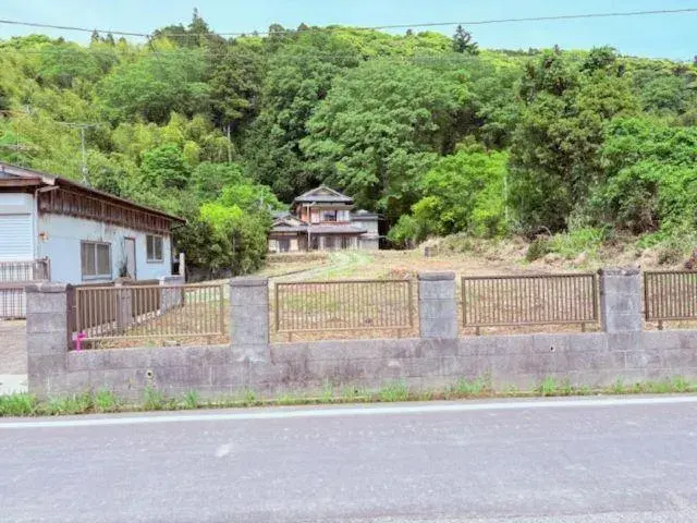 Slide 1