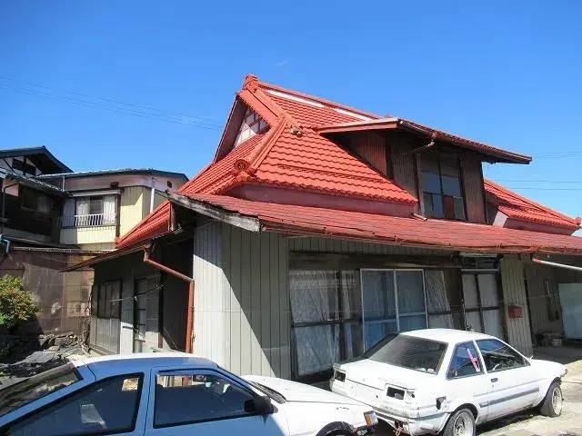 Slide 4