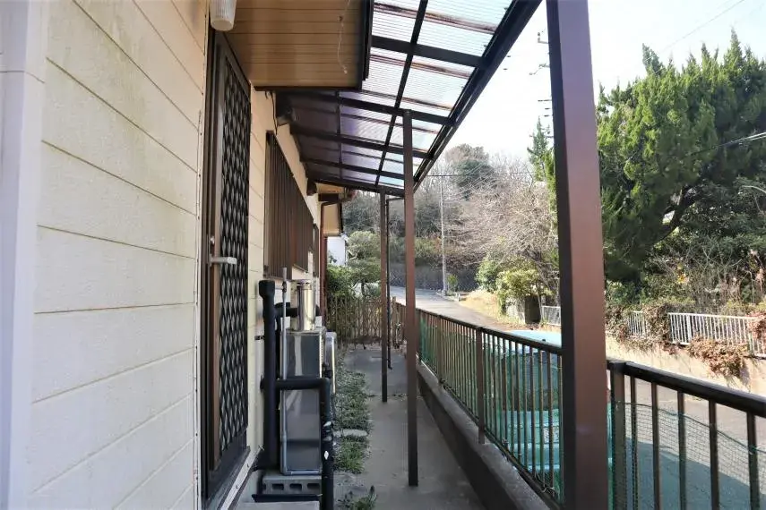 Slide 4