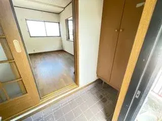 Slide 4