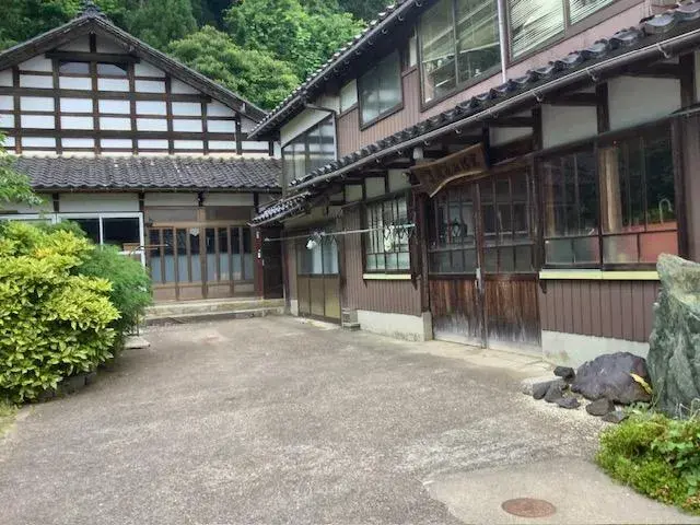Slide 1