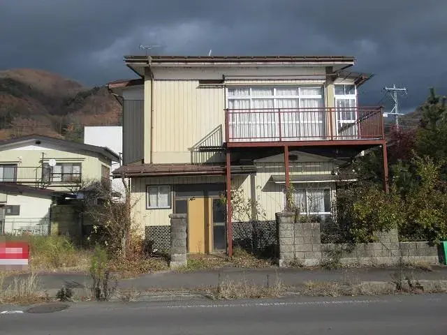 Slide 0