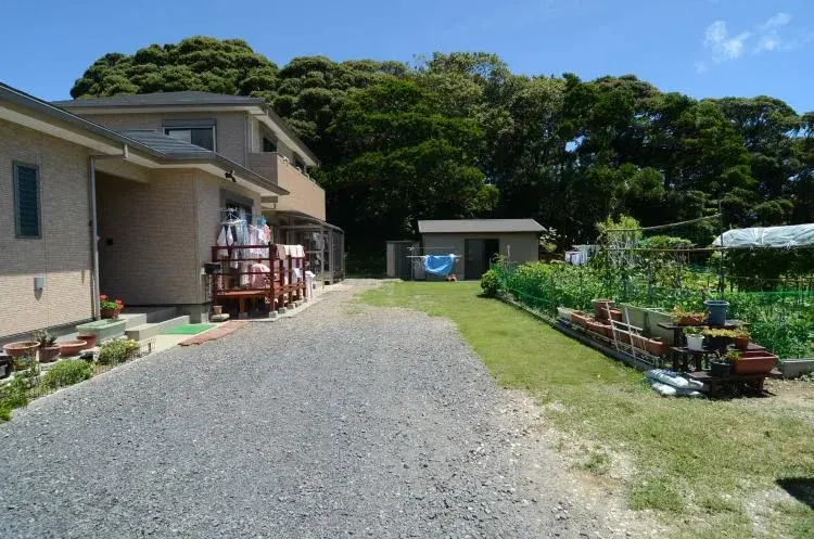 Slide 9