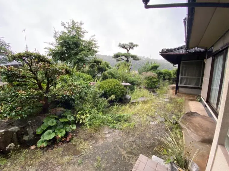 Slide 2