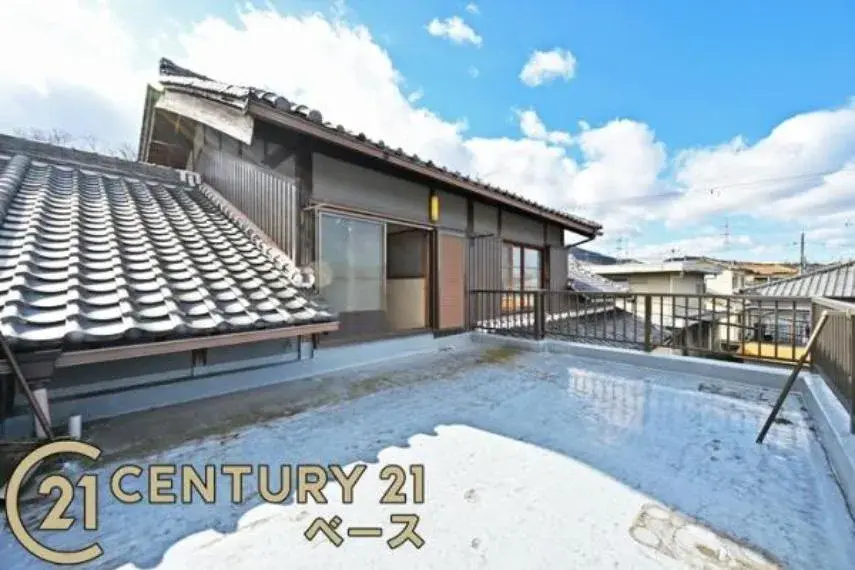 Slide 3