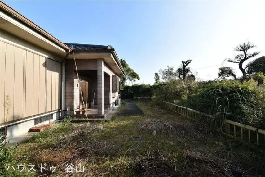 Slide 4