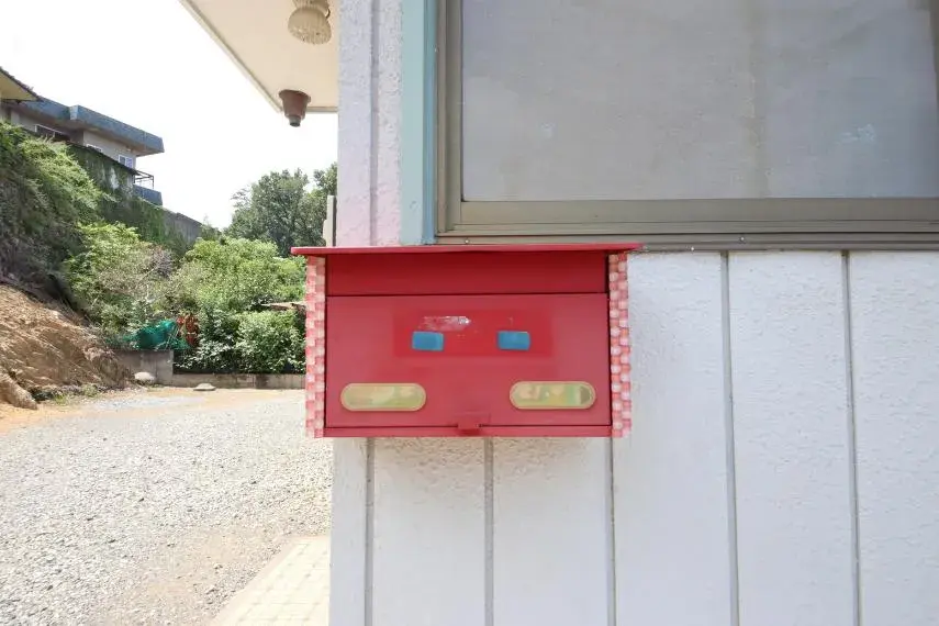 Slide 4