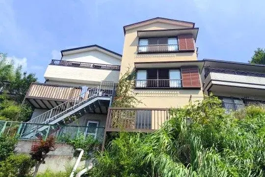 Slide 0
