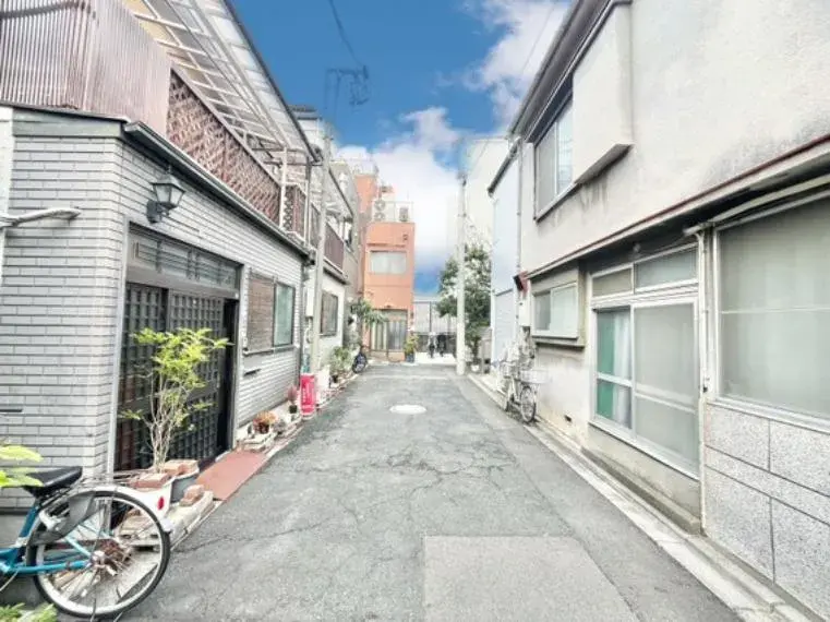 Slide 4