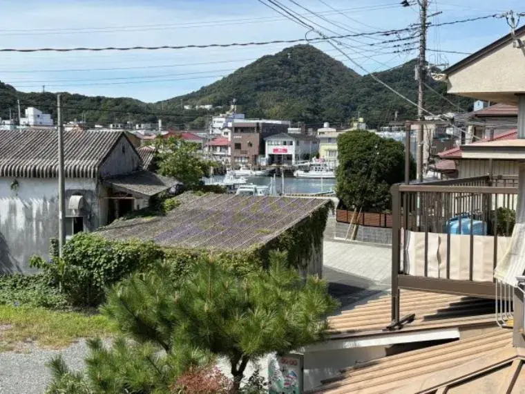 Slide 5