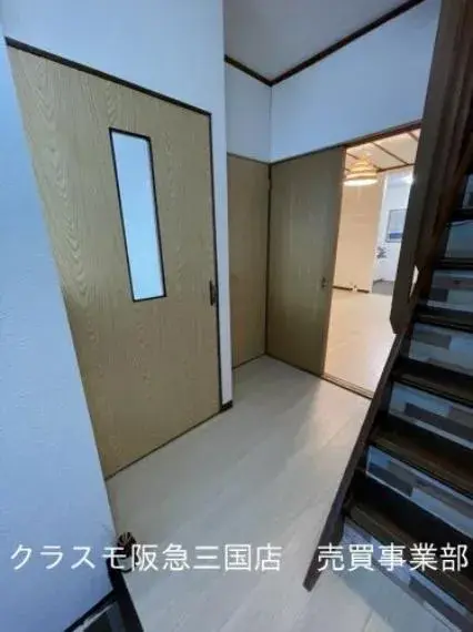 Slide 4