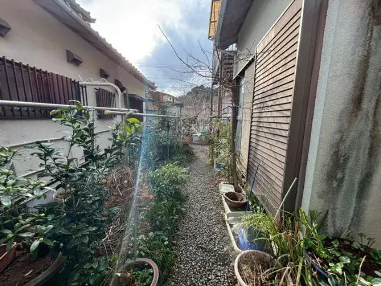 Slide 4