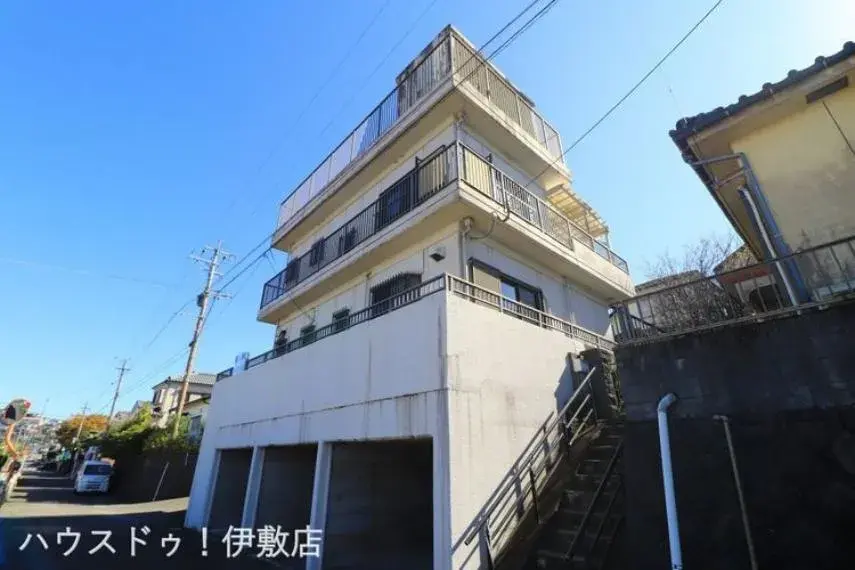 Slide 3