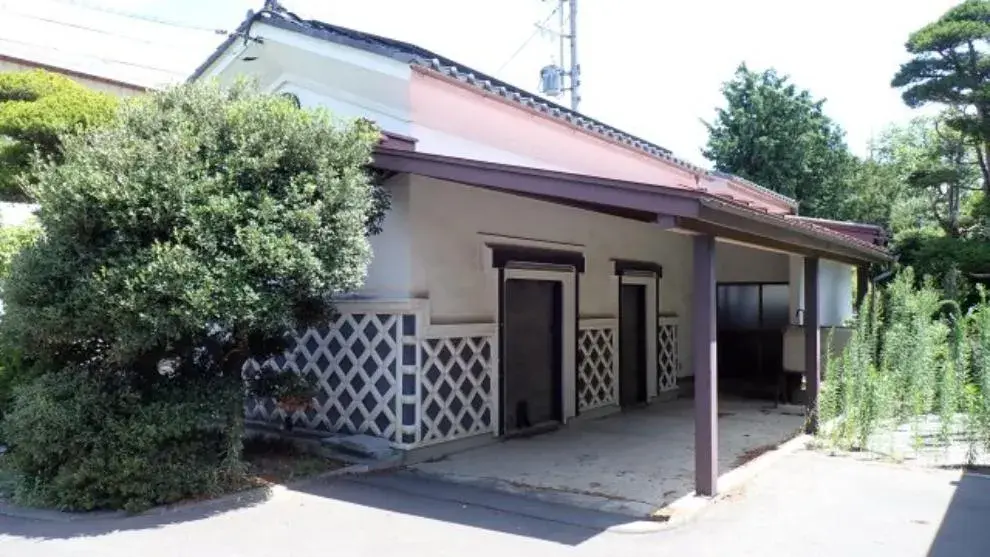 Slide 4