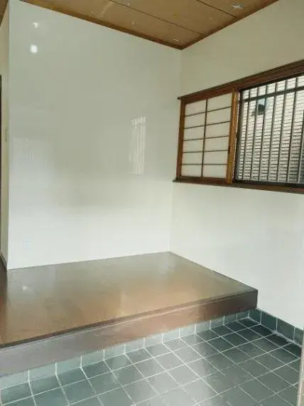 Slide 5