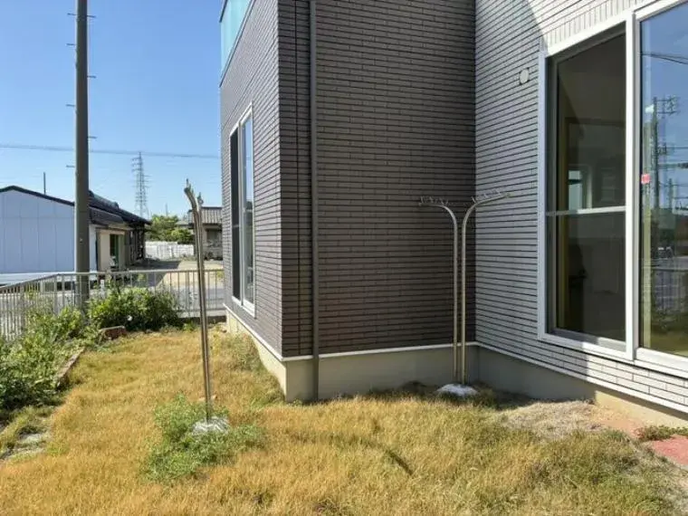 Slide 4