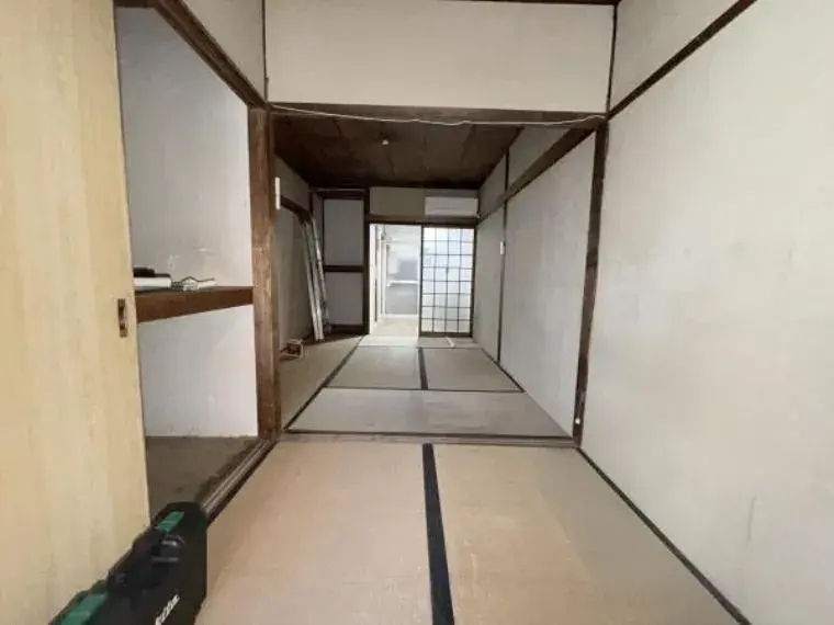 Slide 4