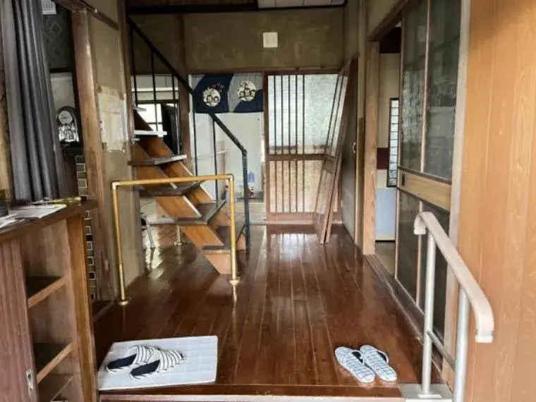 Slide 6