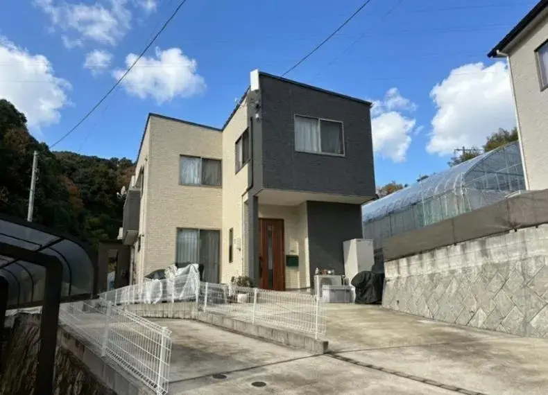 Slide 0