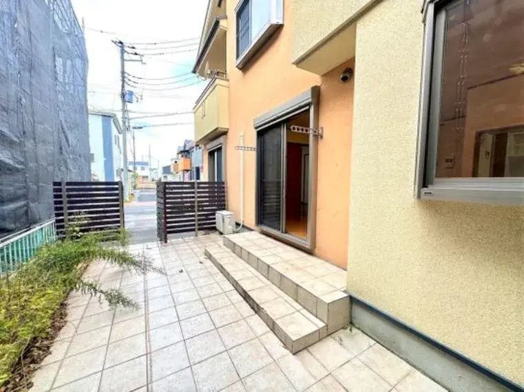 Slide 1