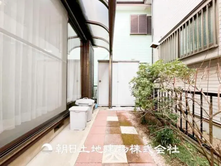 Slide 4