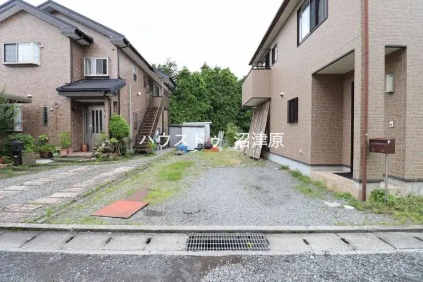 Slide 4