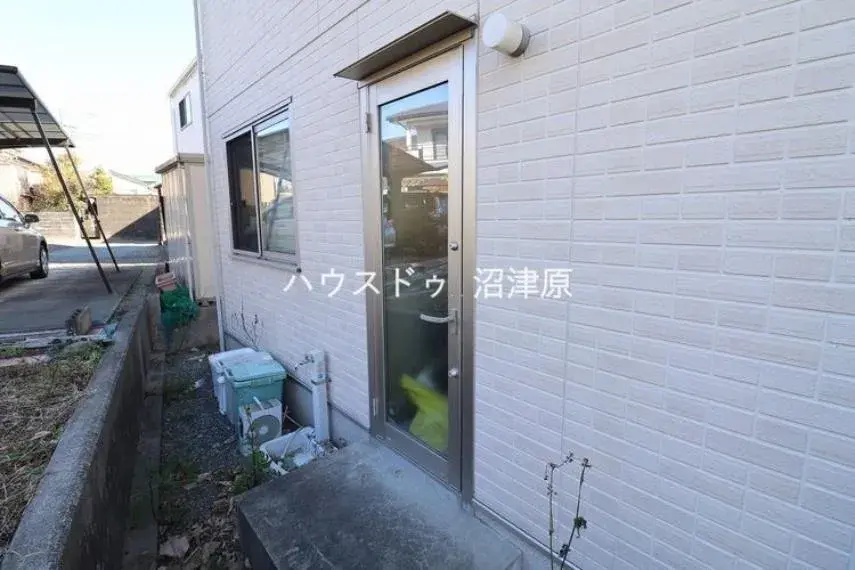 Slide 10