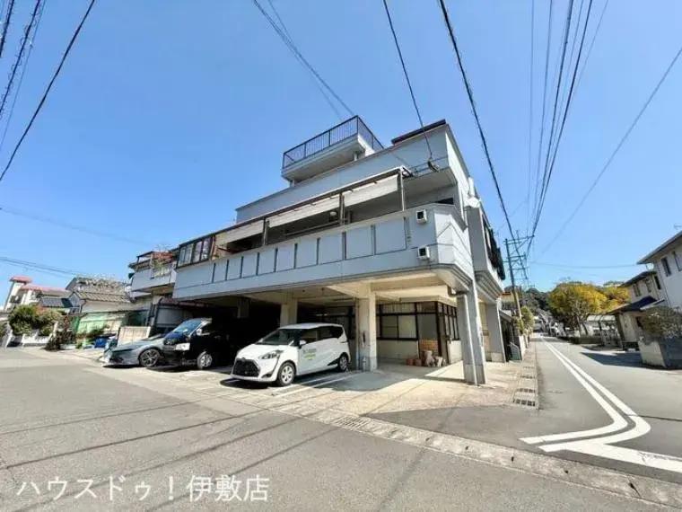 Slide 0