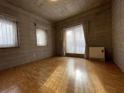 LDK Over 15 Tatami Residence Sapporo Hokkaido (3)