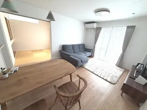 2-story House Hachinohe City Aomori Prefecture (1)