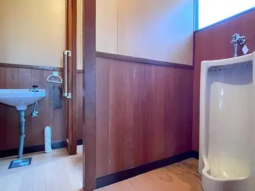 10-Bedroom Property Akita City Akita Prefecture (15)