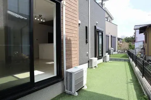 Slide 4
