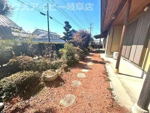 5LDK+S Property Kakamigahara City Gifu Prefecture (2)