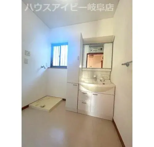 5LDK+S Property Kakamigahara City Gifu Prefecture (17)