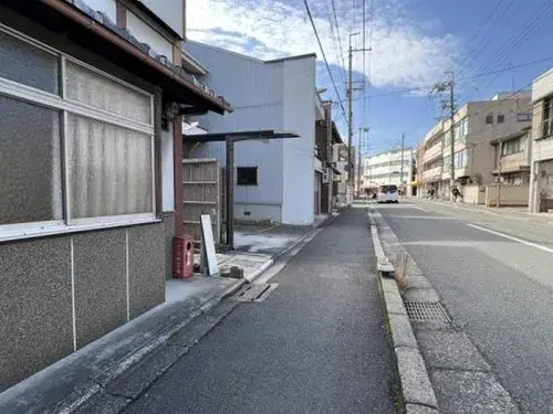 Slide 4