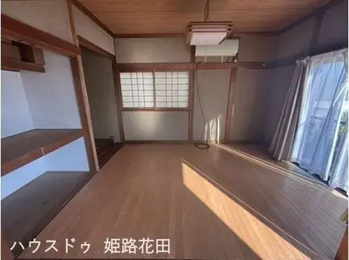 Slide 4