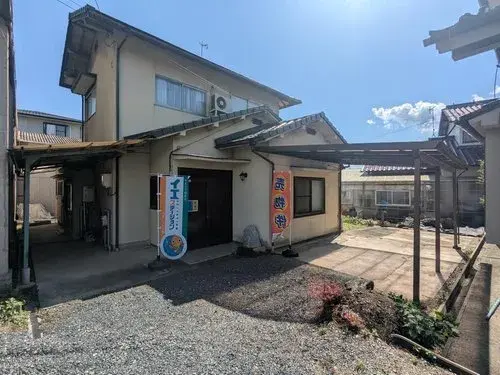 5DK+S Tsuyama City Okayama Prefecture (1)