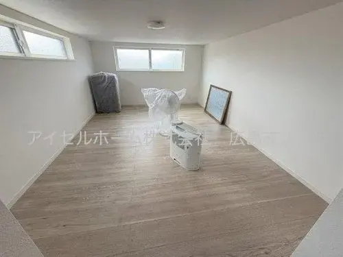4LDK+S Property Kumano-cho Hiroshima Prefecture (5)