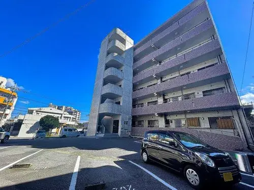 5LDK Property Nakagami-gun Nishihara-cho Okinawa Prefecture (9)