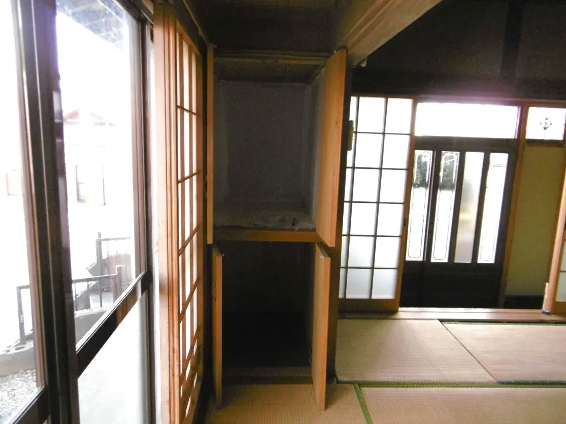 Slide 8