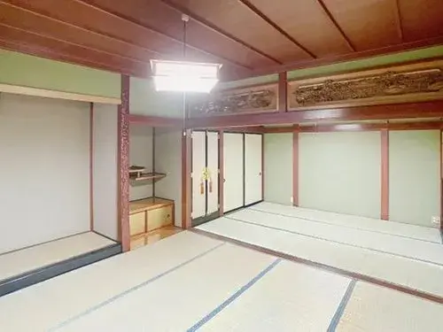 Slide 4