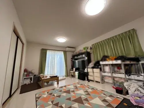 Slide 4
