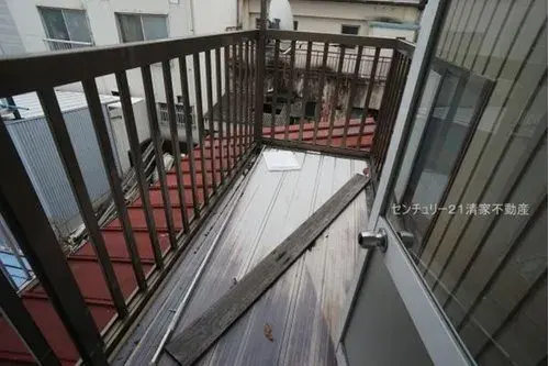 Slide 4