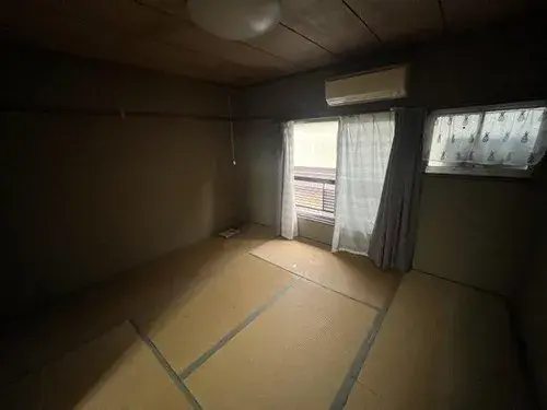 2-Bedroom 2-Story House Sakai City Osaka Prefecture (4)