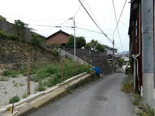 Slide 3