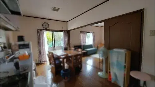 Slide 4