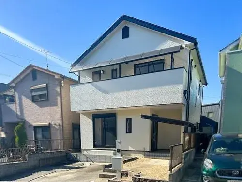 Slide 4