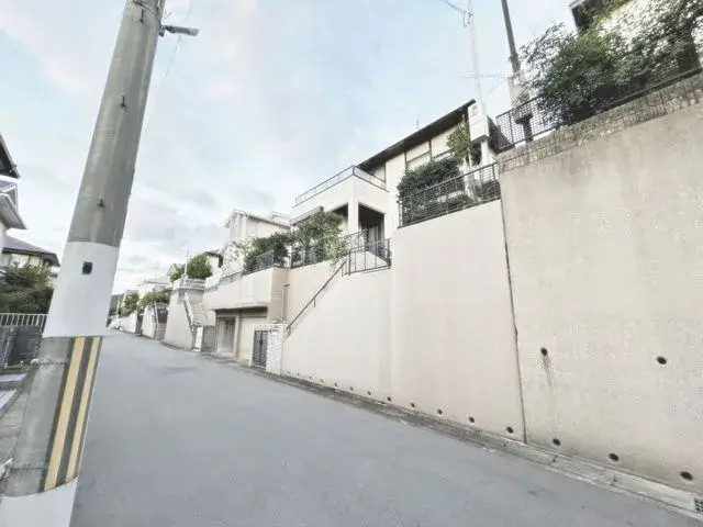 Slide 4